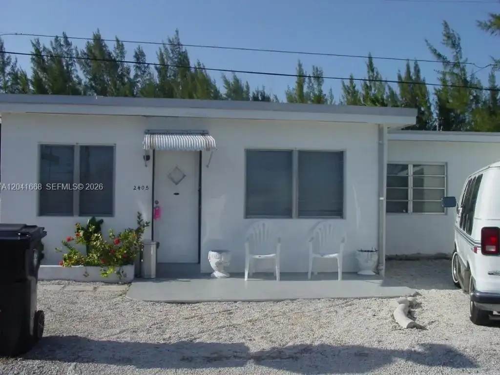 2405-2411 NE 136th Ln, North Miami Beach FL 33181