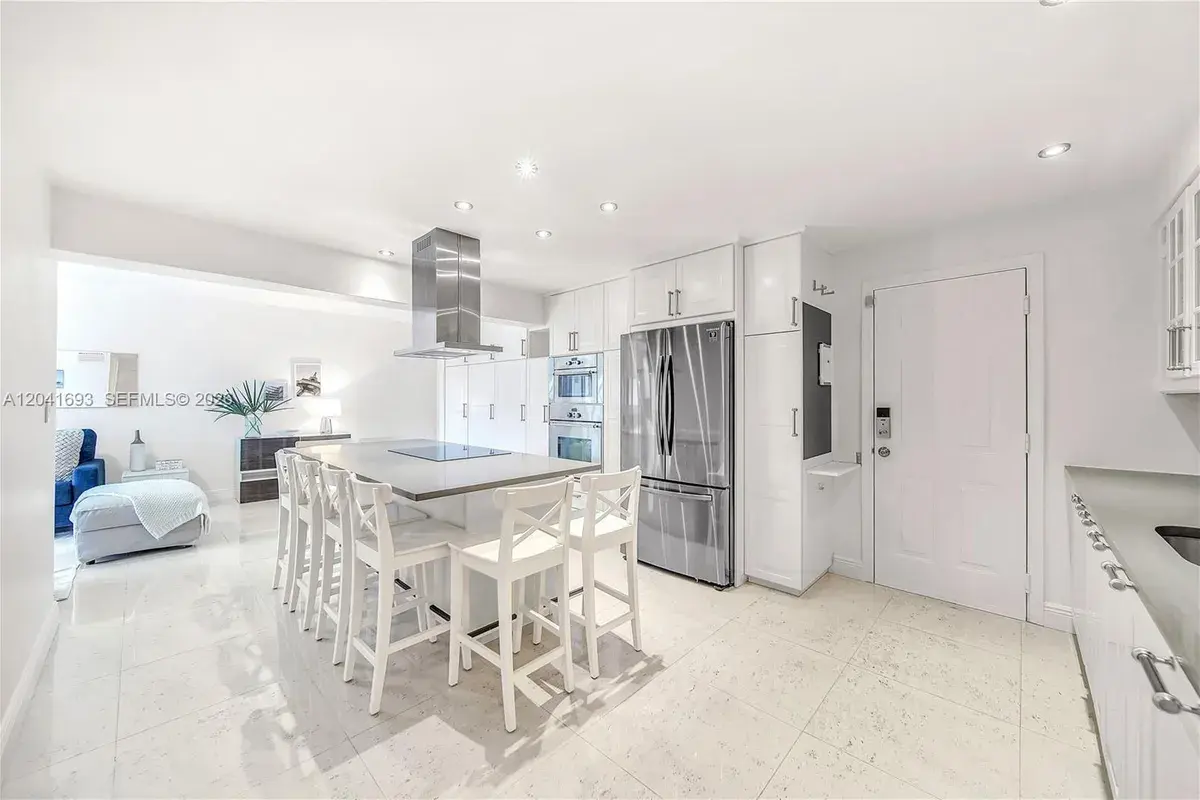 290 Sunrise Dr # K, Key Biscayne FL 33149