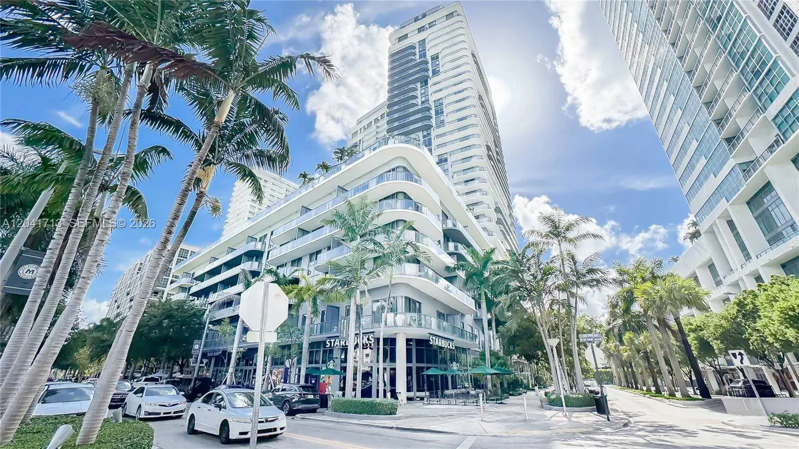 121 NE 34th St # 814, Miami FL 33137