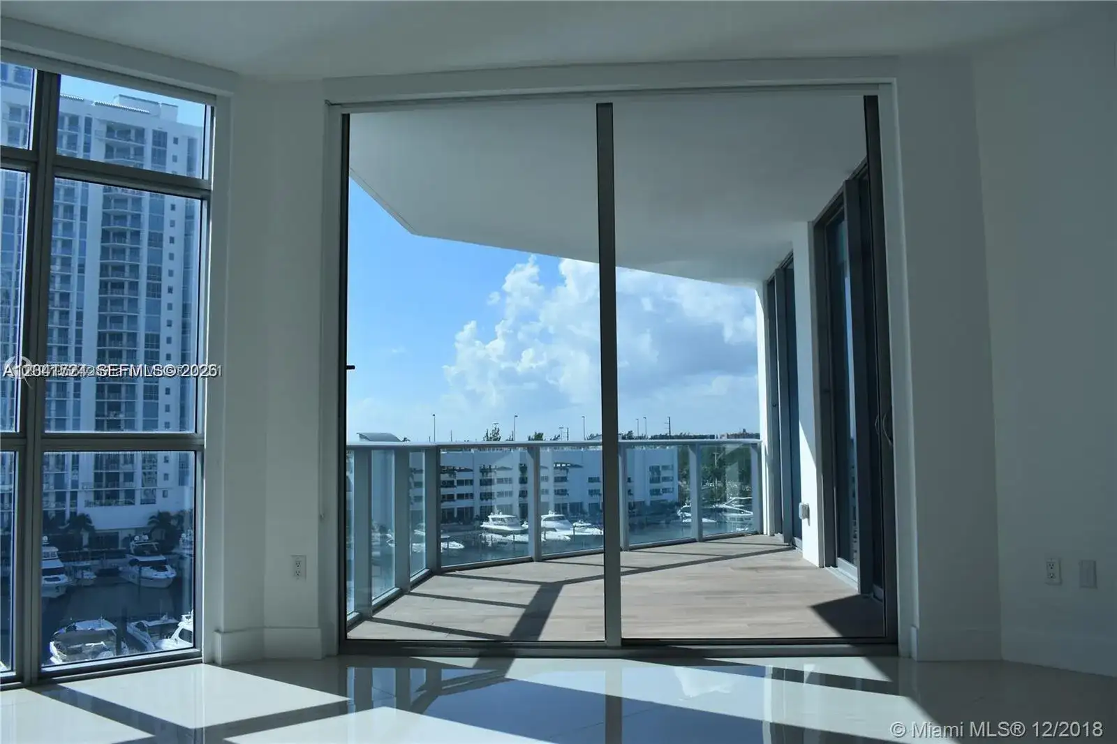 17301 Biscayne Blvd # 1407, North Miami Beach FL 33160 photo 3