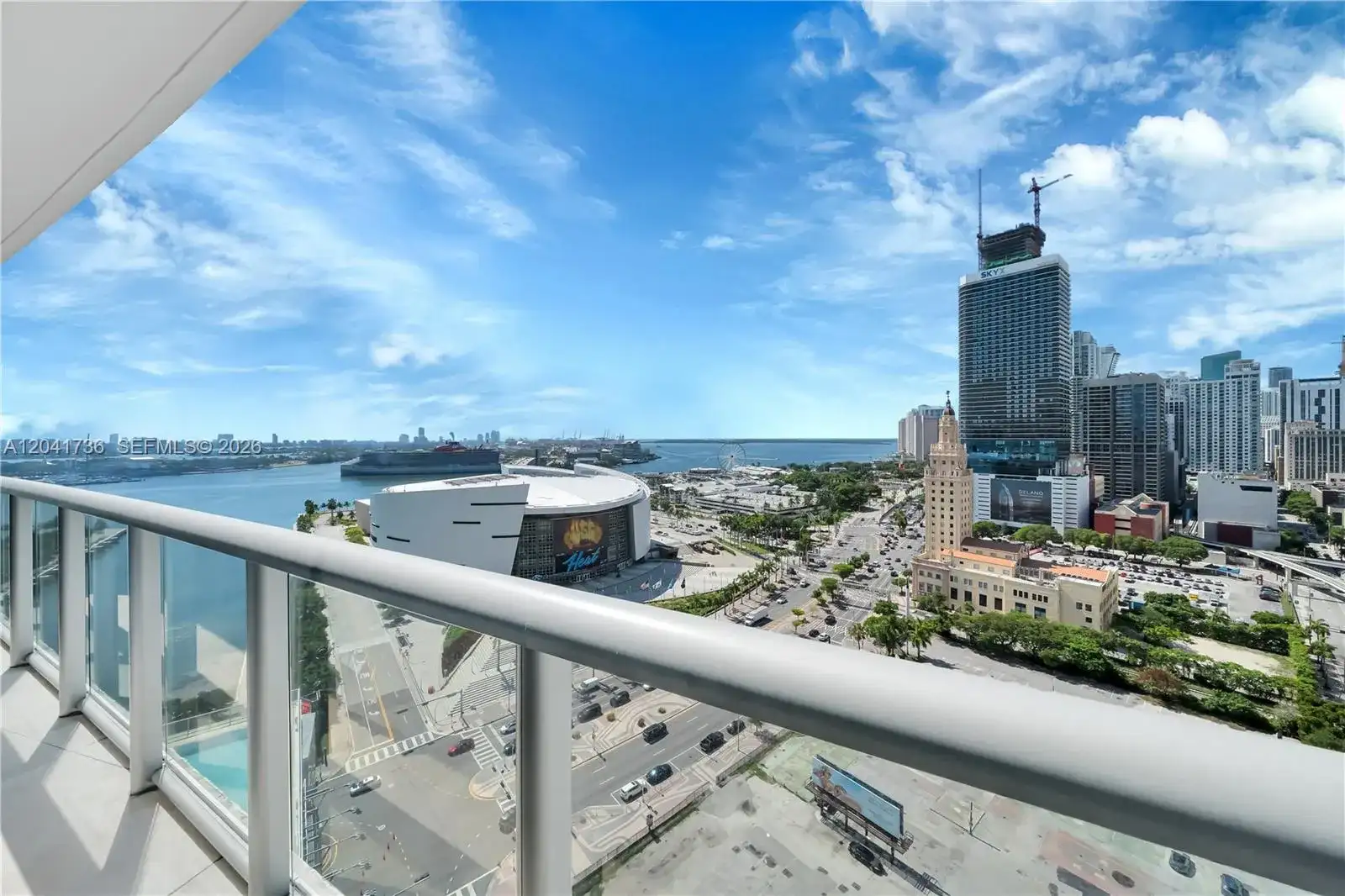 888 Biscayne Blvd # 2101, Miami FL 33132 photo 2