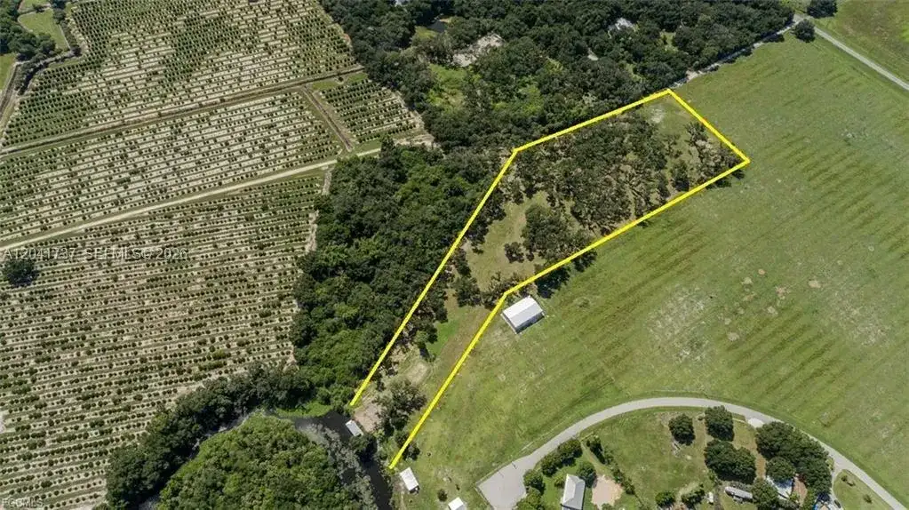 5247 County Road 78, La Belle FL 33935 photo 2