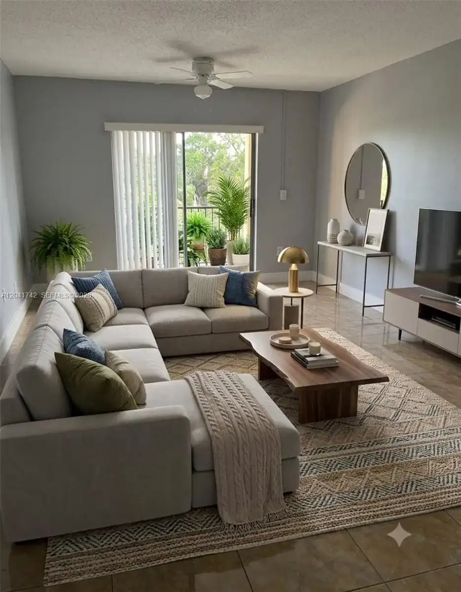 6950 W 6th Ave # 308, Hialeah FL 33014