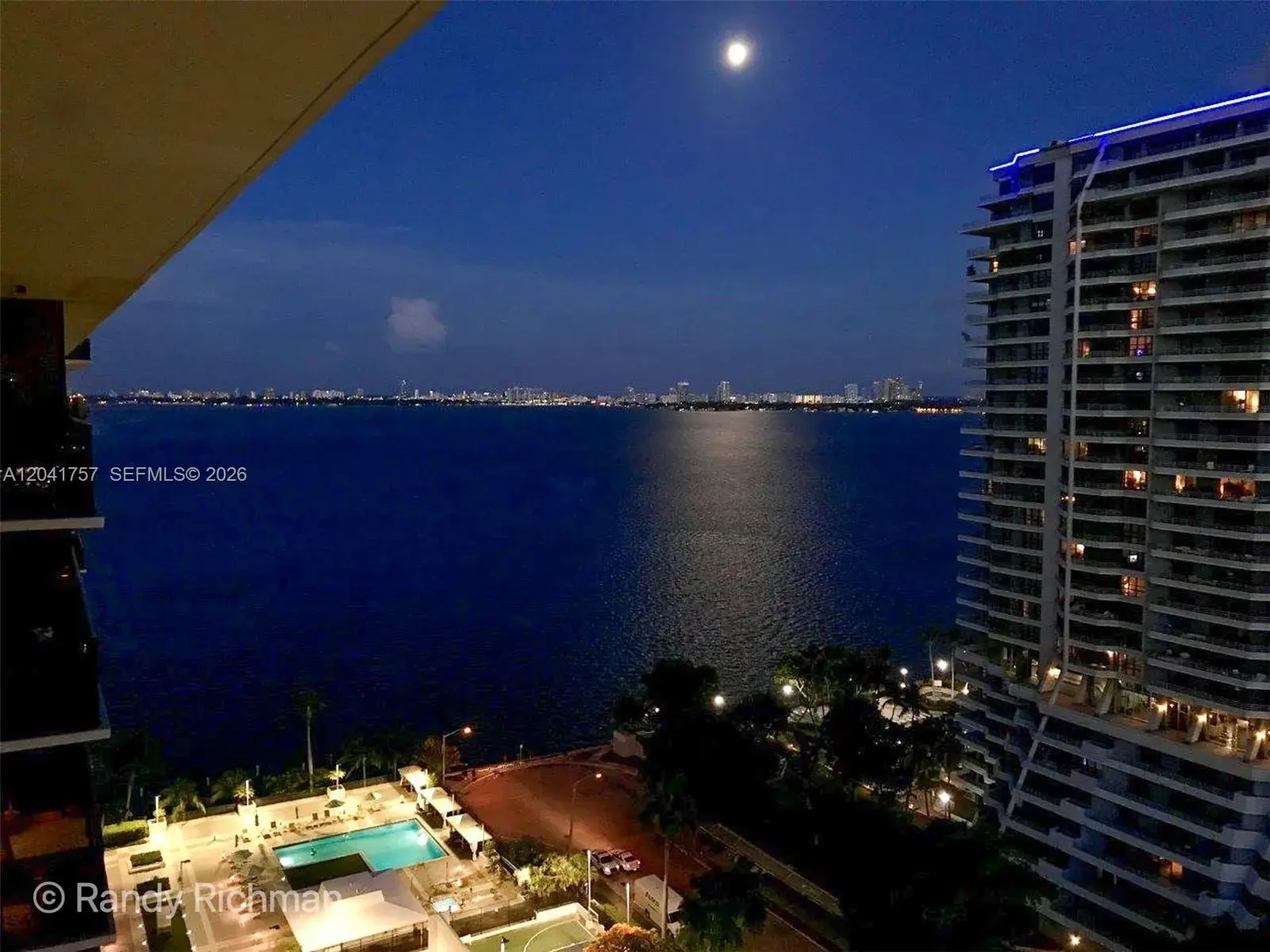 600 NE 36th St, Miami FL 33137