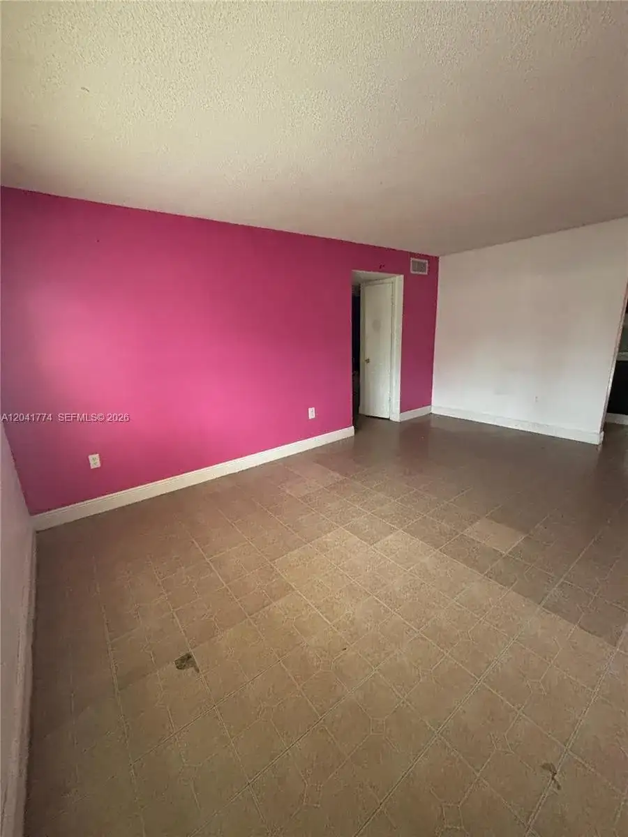 5325 Curry Ford Rd # A104, Orlando FL 32812 photo 3