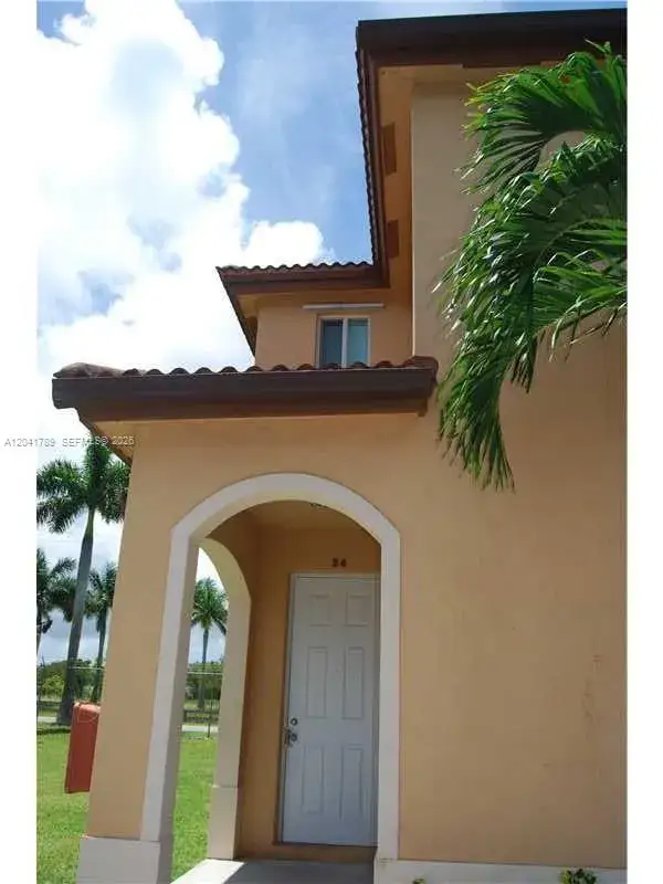 12080 SW 268th St # 24, Homestead FL 33032