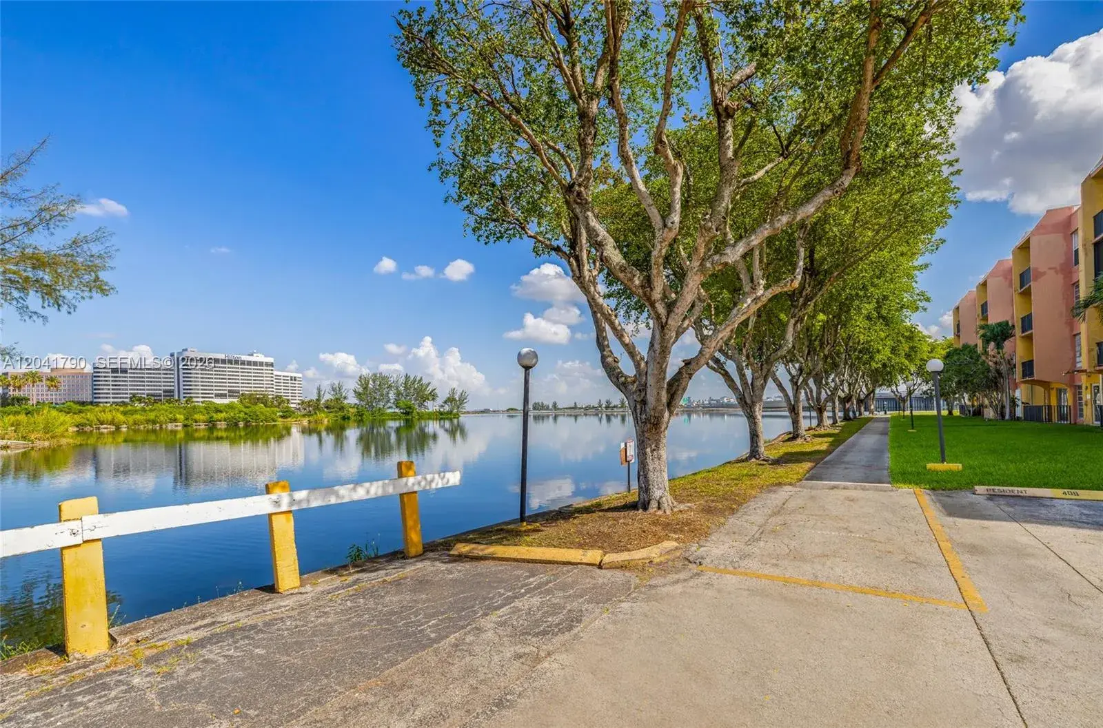 4805 NW 7th St # 15, Miami FL 33126
