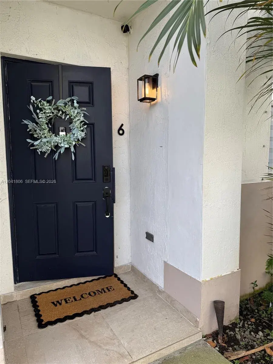 8037 W 36th Ave # 6, Hialeah FL 33018