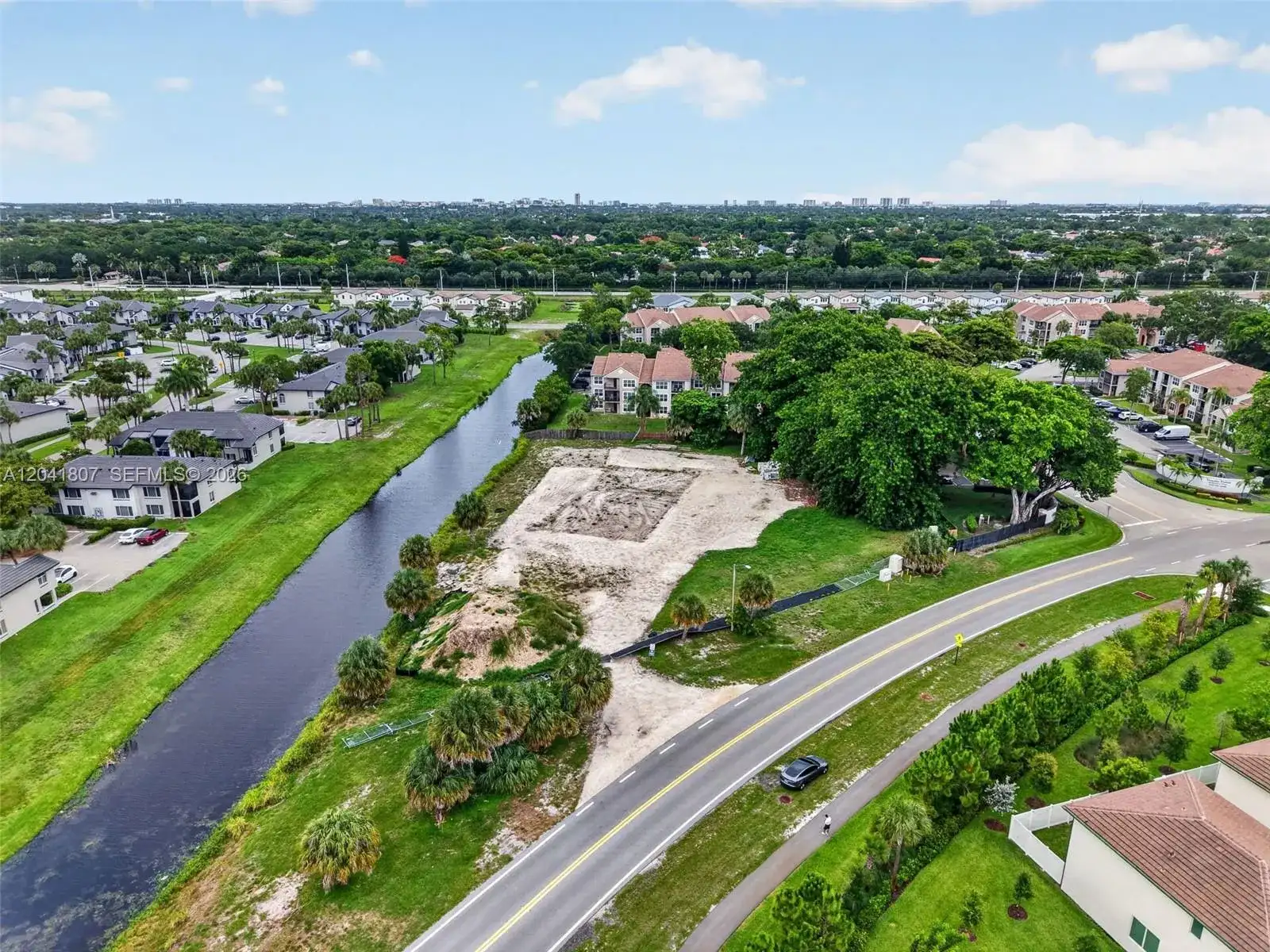 22962 Camino Del Mar, Boca Raton FL 33433 photo 2
