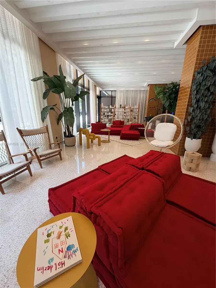 90 NE 32nd St # 707, Miami FL 33137 photo 2