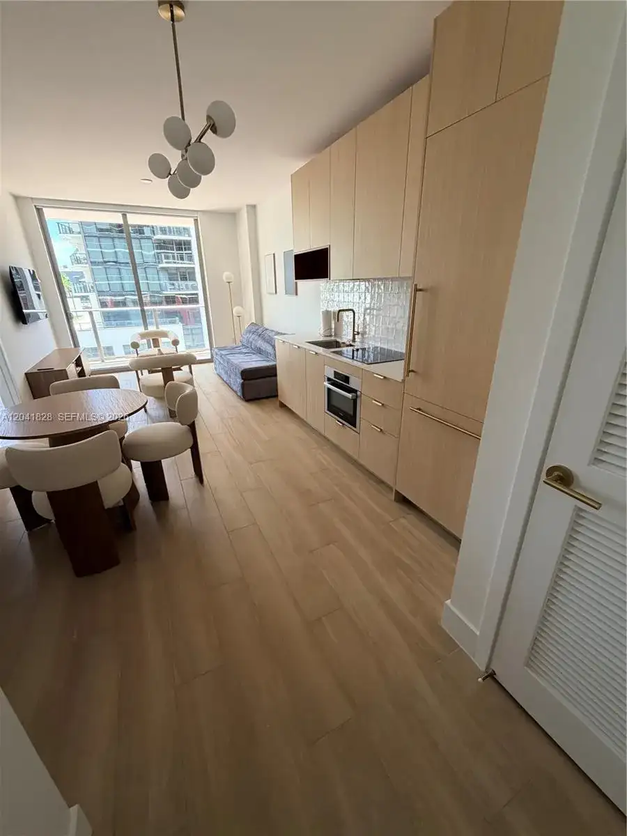 90 NE 32nd St # 707, Miami FL 33137 photo 4