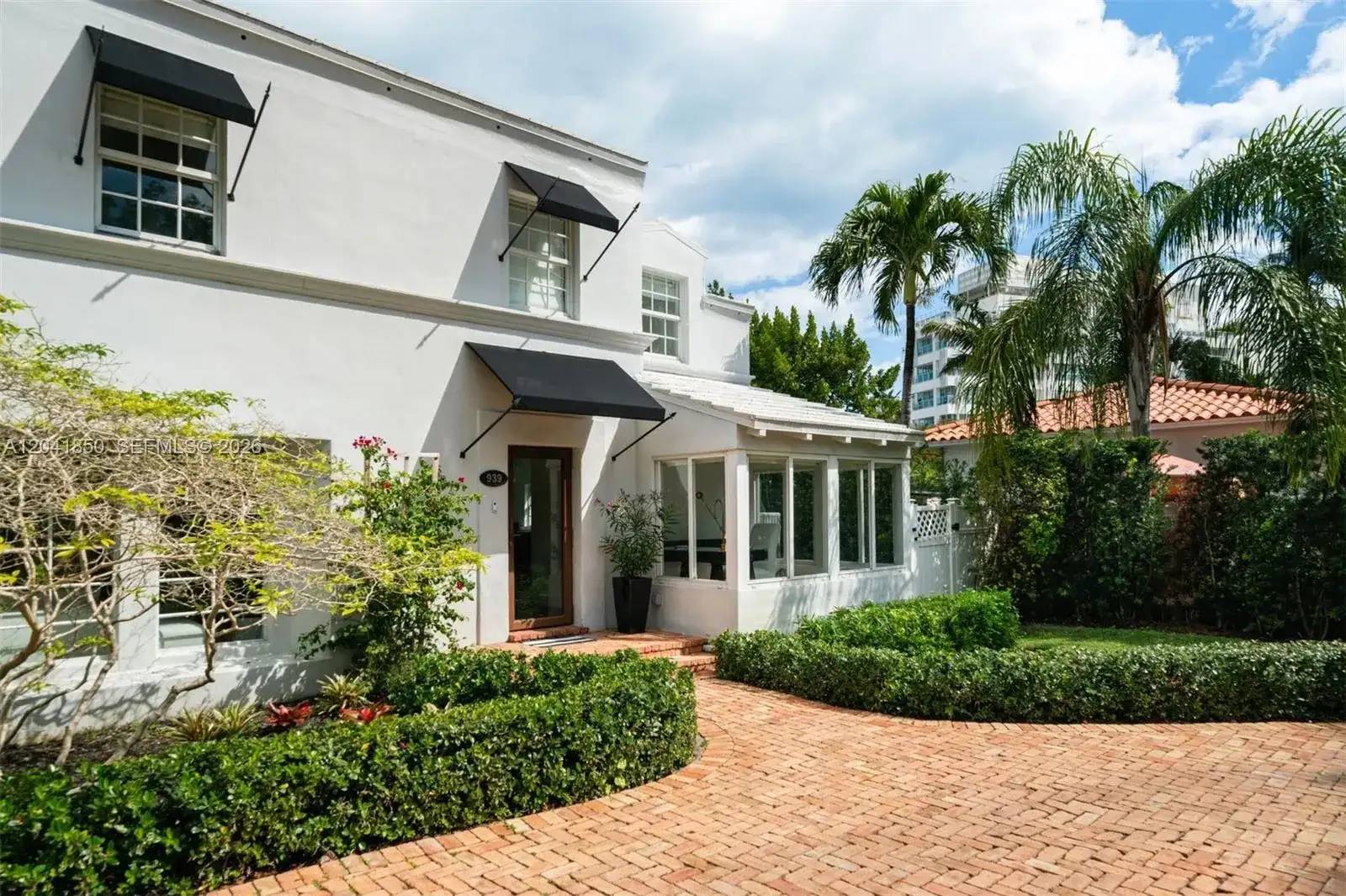 939 W 47th Ct, Miami Beach FL 33140 photo 3
