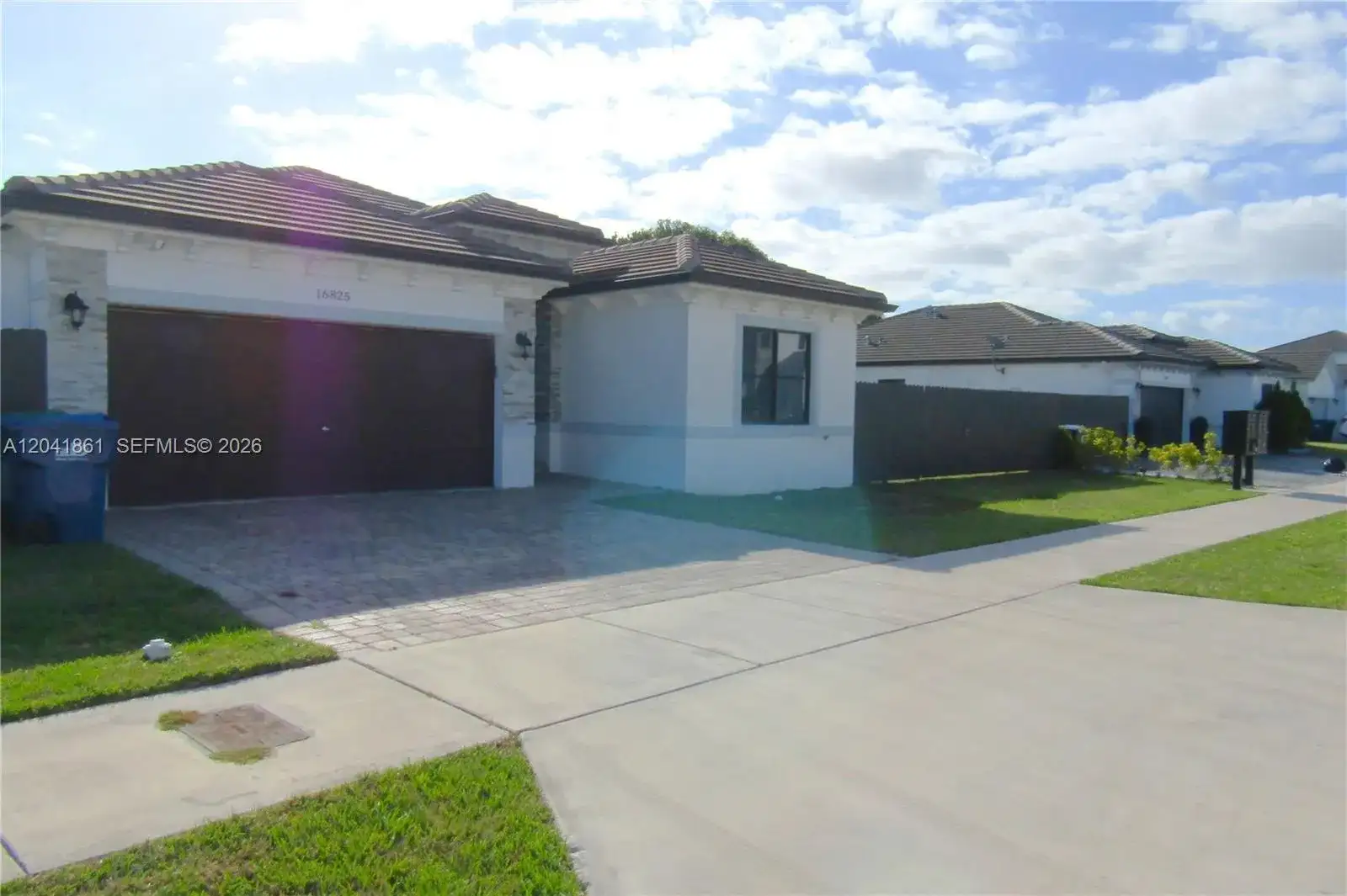 16825 SW 109th Pl, Miami FL 33157 photo 2
