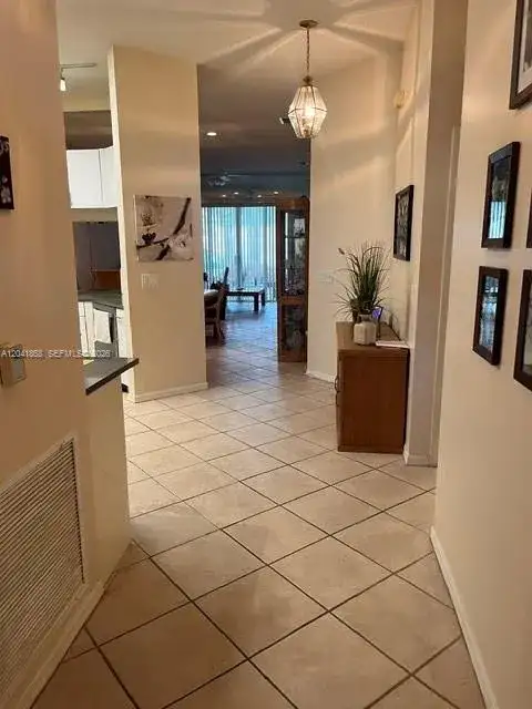 10136 Lombardy Dr, Tamarac FL 33321 photo 2