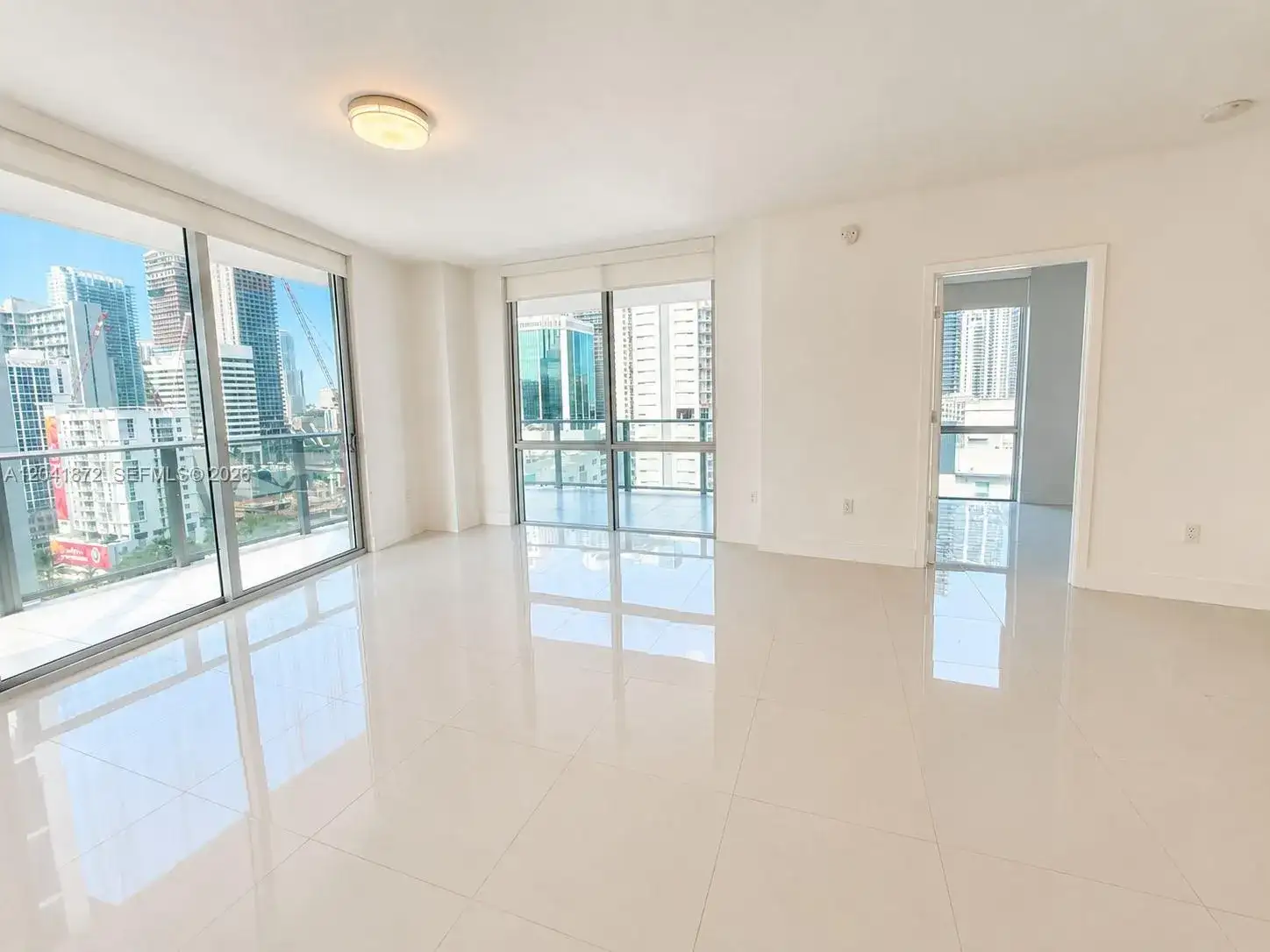 1010 SW 2nd Ave # 1504, Miami FL 33130 photo 3