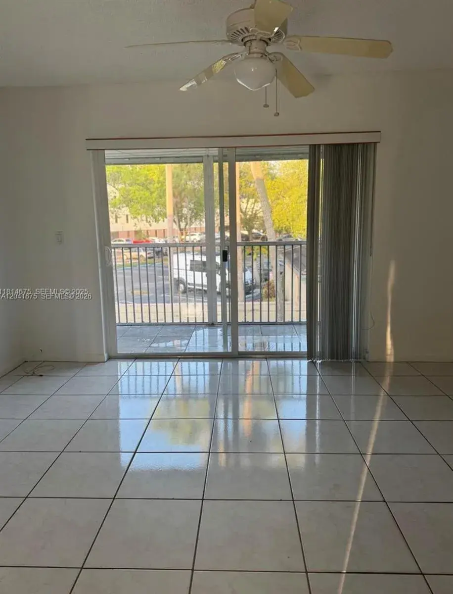 8750 Royal Palm Blvd # 209, Coral Springs FL 33065