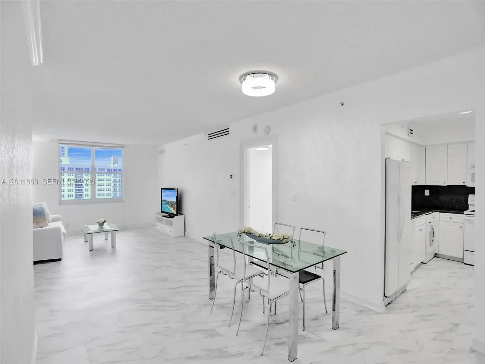 2501 S Ocean Dr, Hollywood FL 33019 photo 2