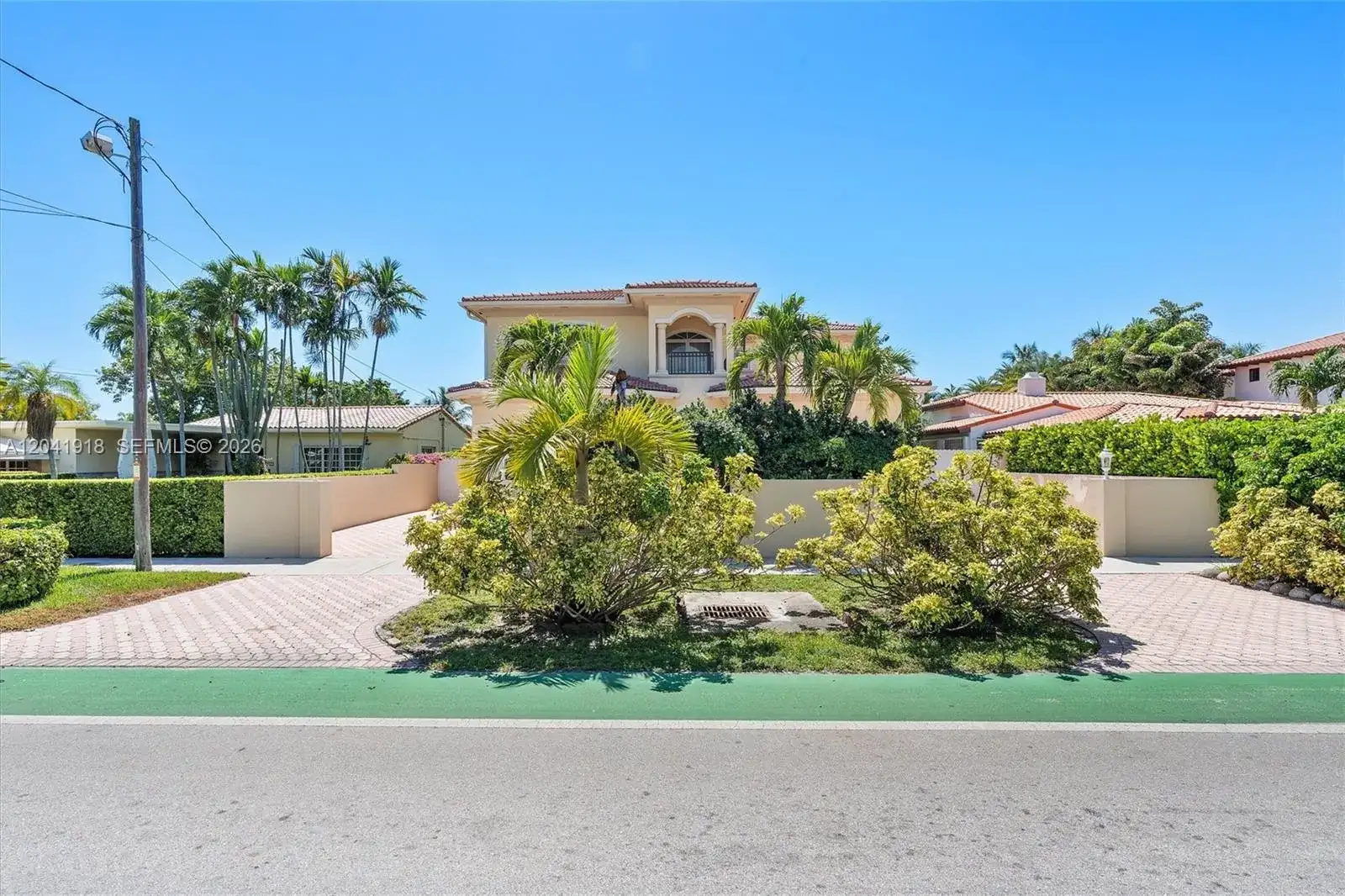 3765 Prairie Ave # 3765, Miami Beach FL 33140 photo 4