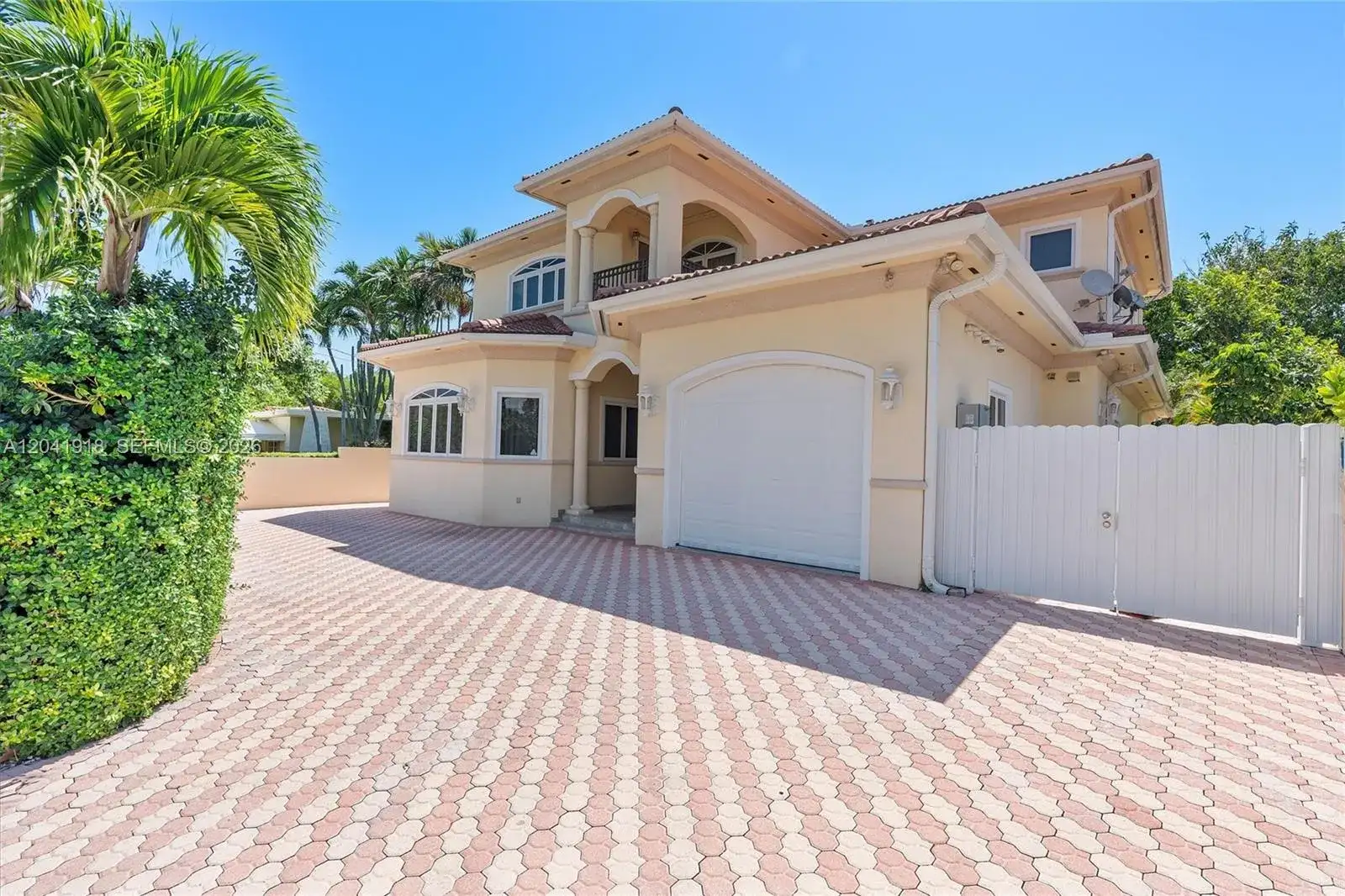 3765 Prairie Ave # 3765, Miami Beach FL 33140 photo 5