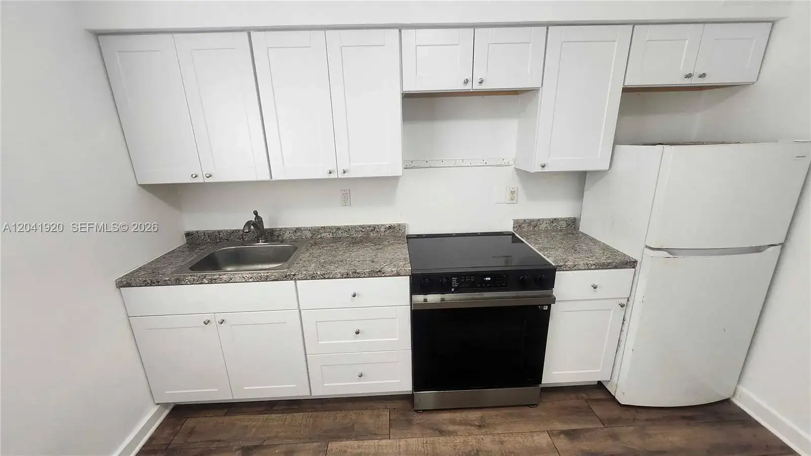 111 NW 152nd St # 11, Miami FL 33169 photo 2