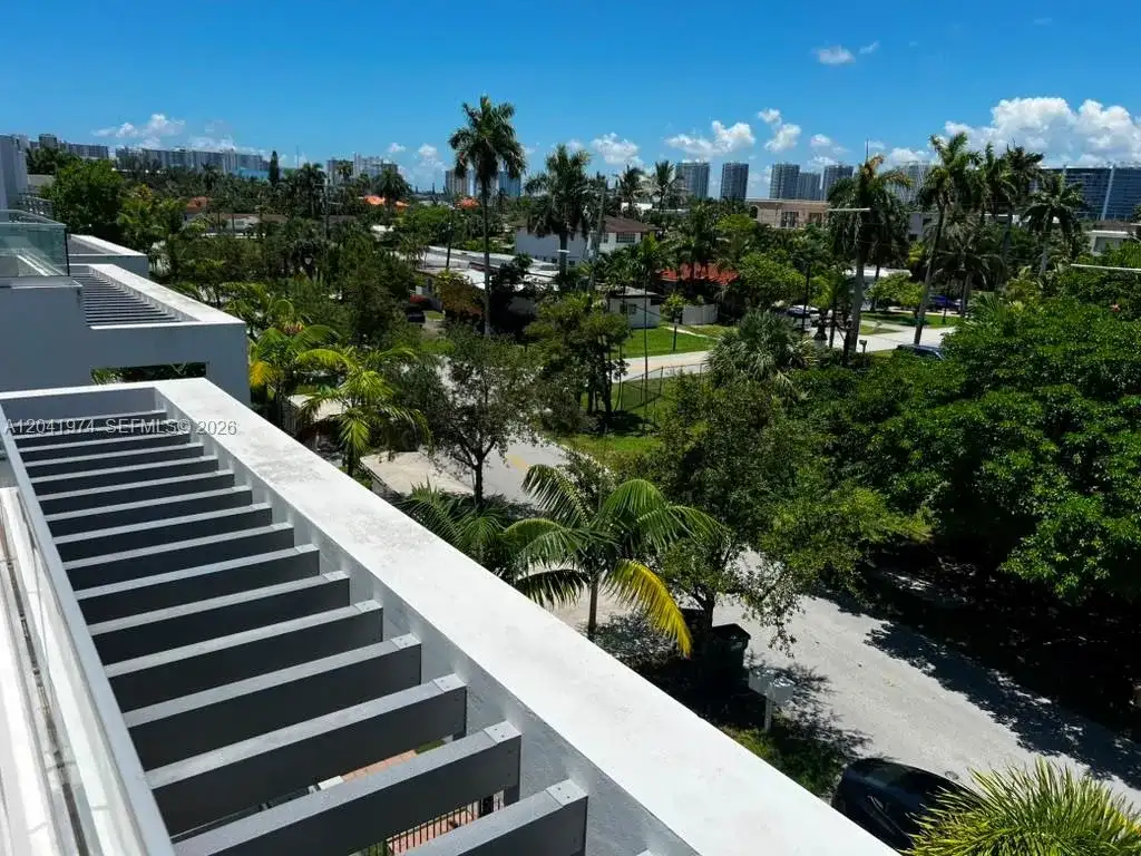 18975 Atlantic Blvd # 18975, Sunny Isles Beach FL 33160 photo 5