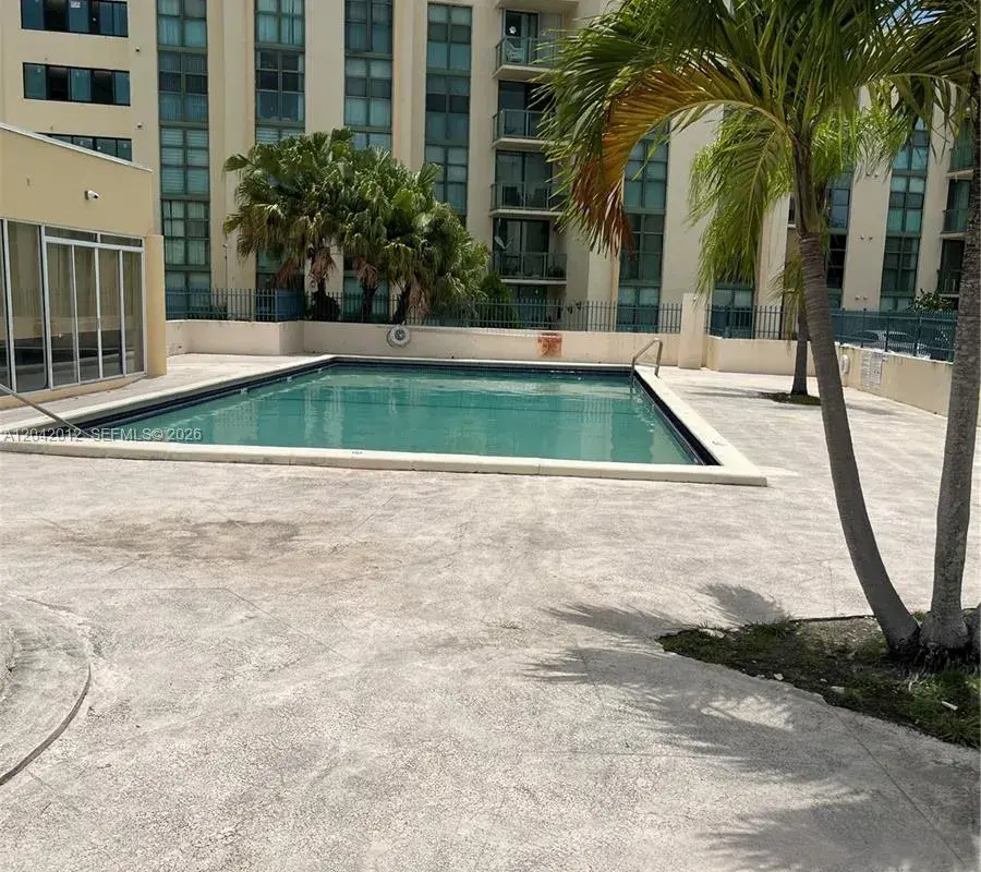 2055 SW 122nd Ave # 321, Miami FL 33175