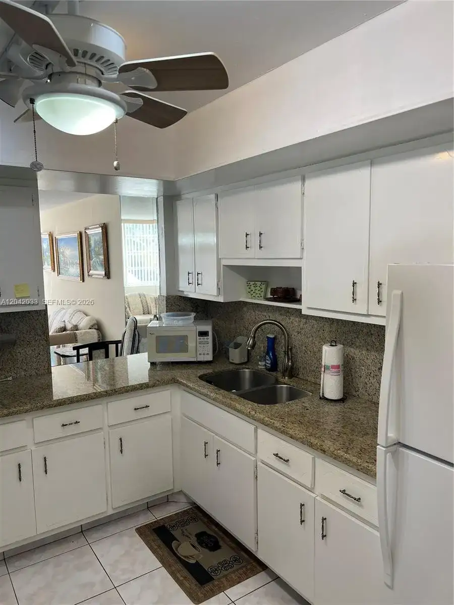 1351 NE Miami Gardens Dr # 222E, Miami FL 33179 photo 5
