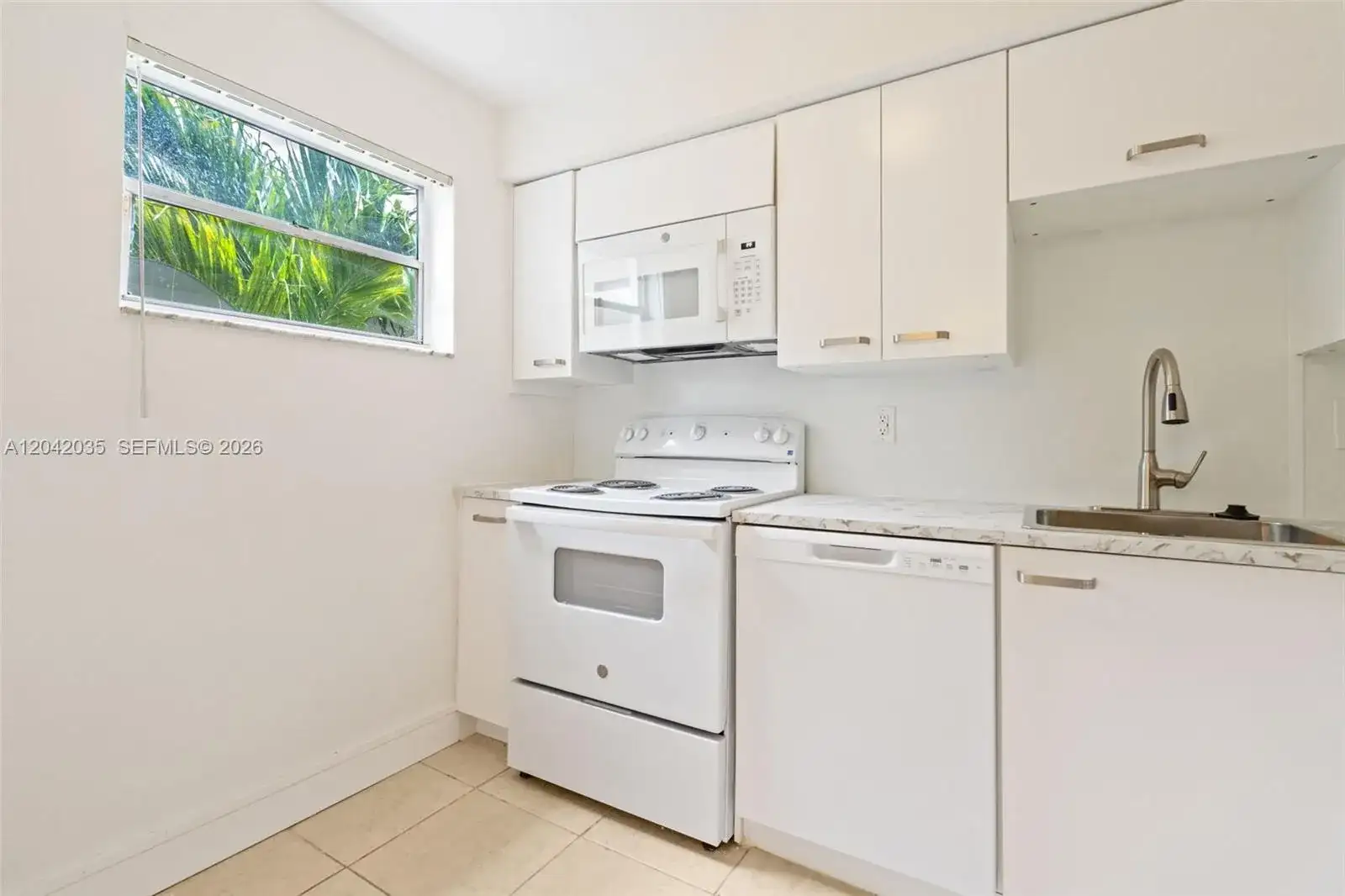 4215 N University Dr # 305, Sunrise FL 33351 photo 5