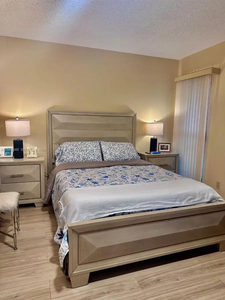 1714 SW 20th Ter, Deerfield Beach FL 33442 photo 2