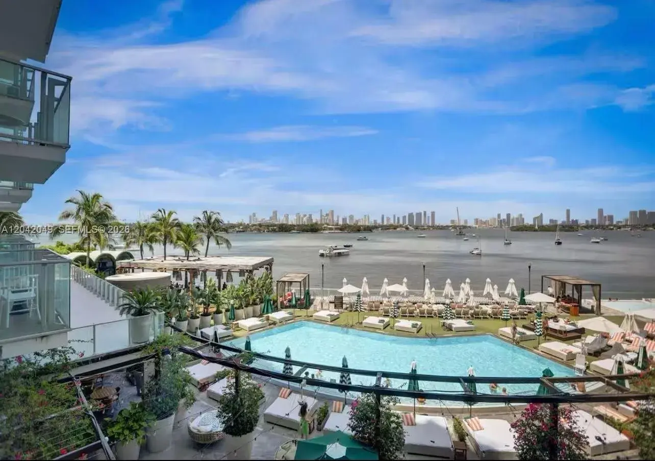 1100 West Ave # 1007, Miami Beach FL 33139