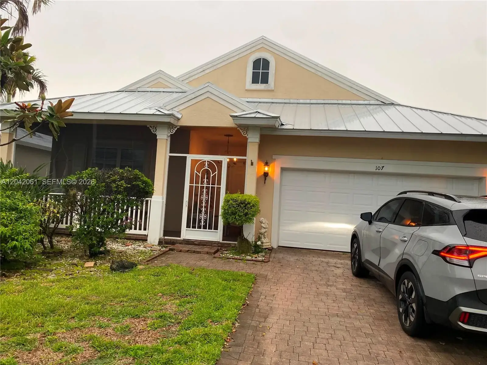 107 NW Summerville Ct, Port St. Lucie FL 34986