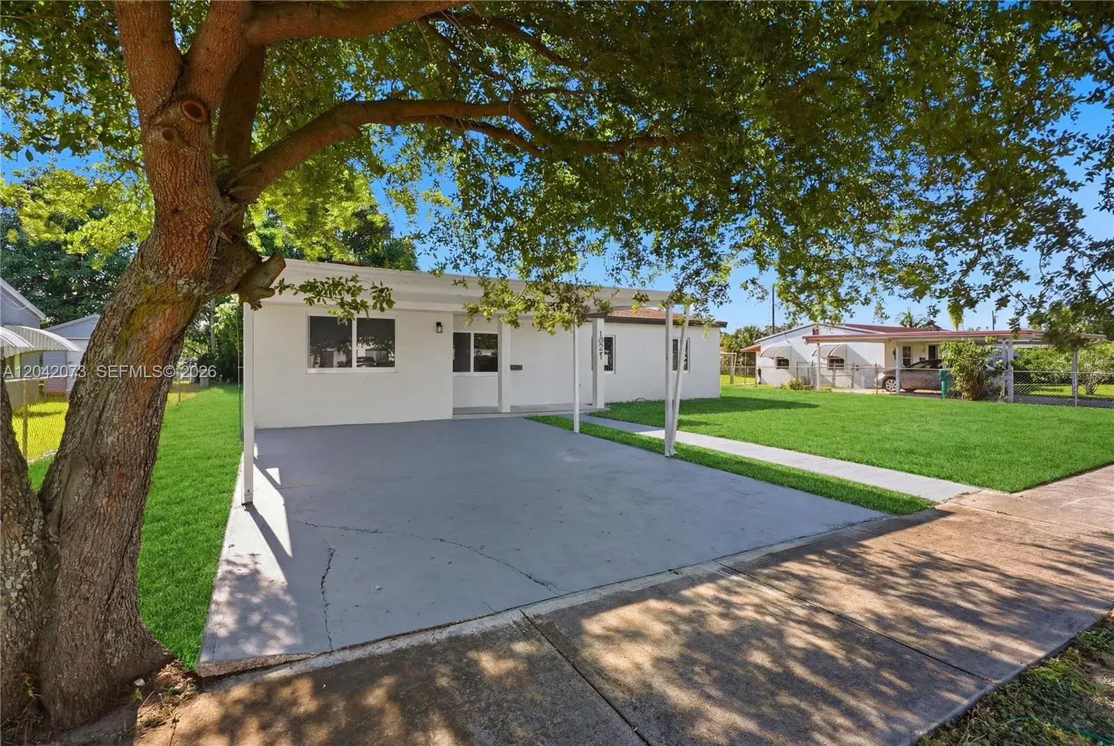 15921 NW 18th Pl, Miami Gardens FL 33054