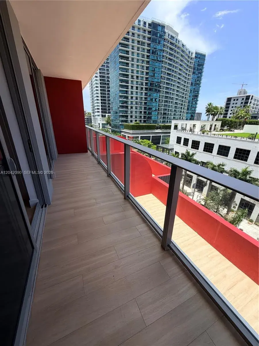 90 NE 32nd St # 706, Miami FL 33137