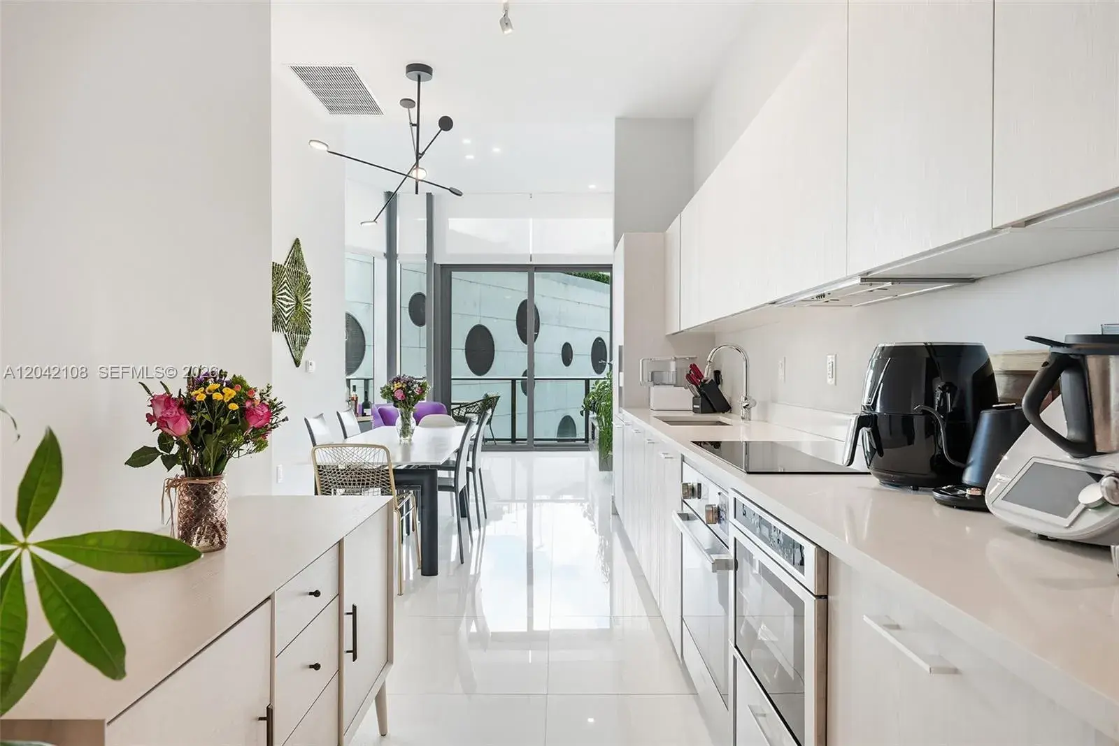 501 NE 31st St # 401, Miami FL 33137