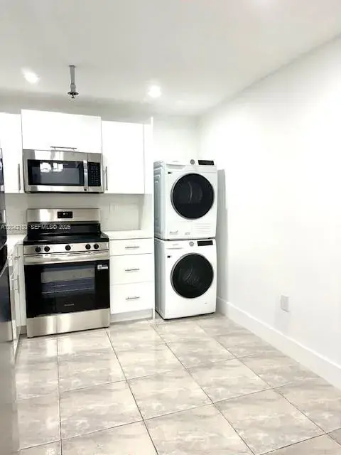 210 174th St # 2406, Sunny Isles Beach FL 33160