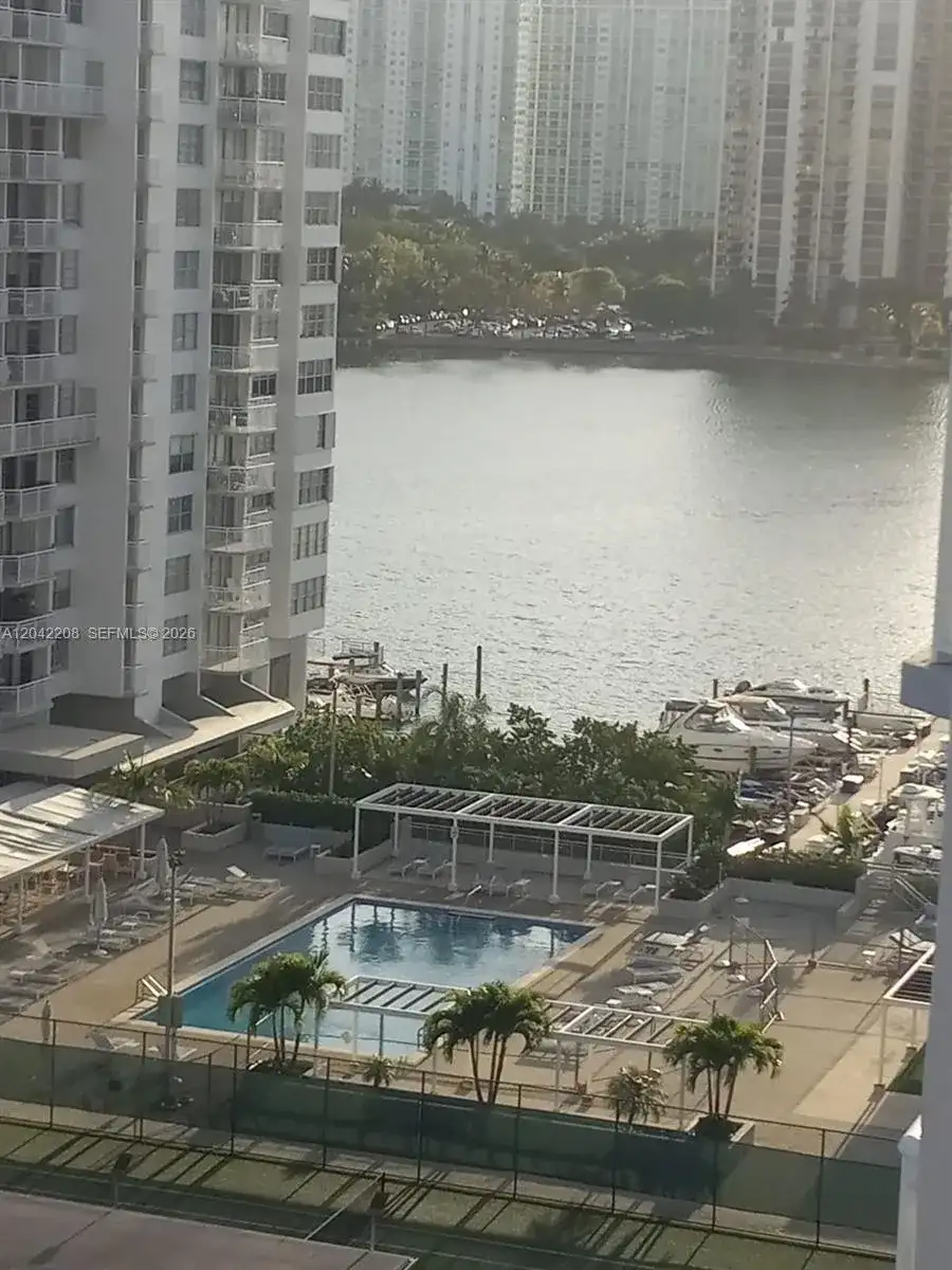 18021 Biscayne Blvd # 1101, Aventura FL 33160 photo 3