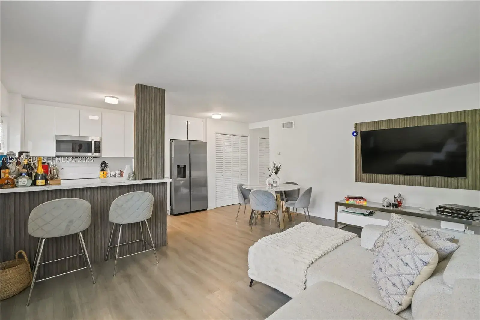1614 West Ave # 203, Miami Beach FL 33139