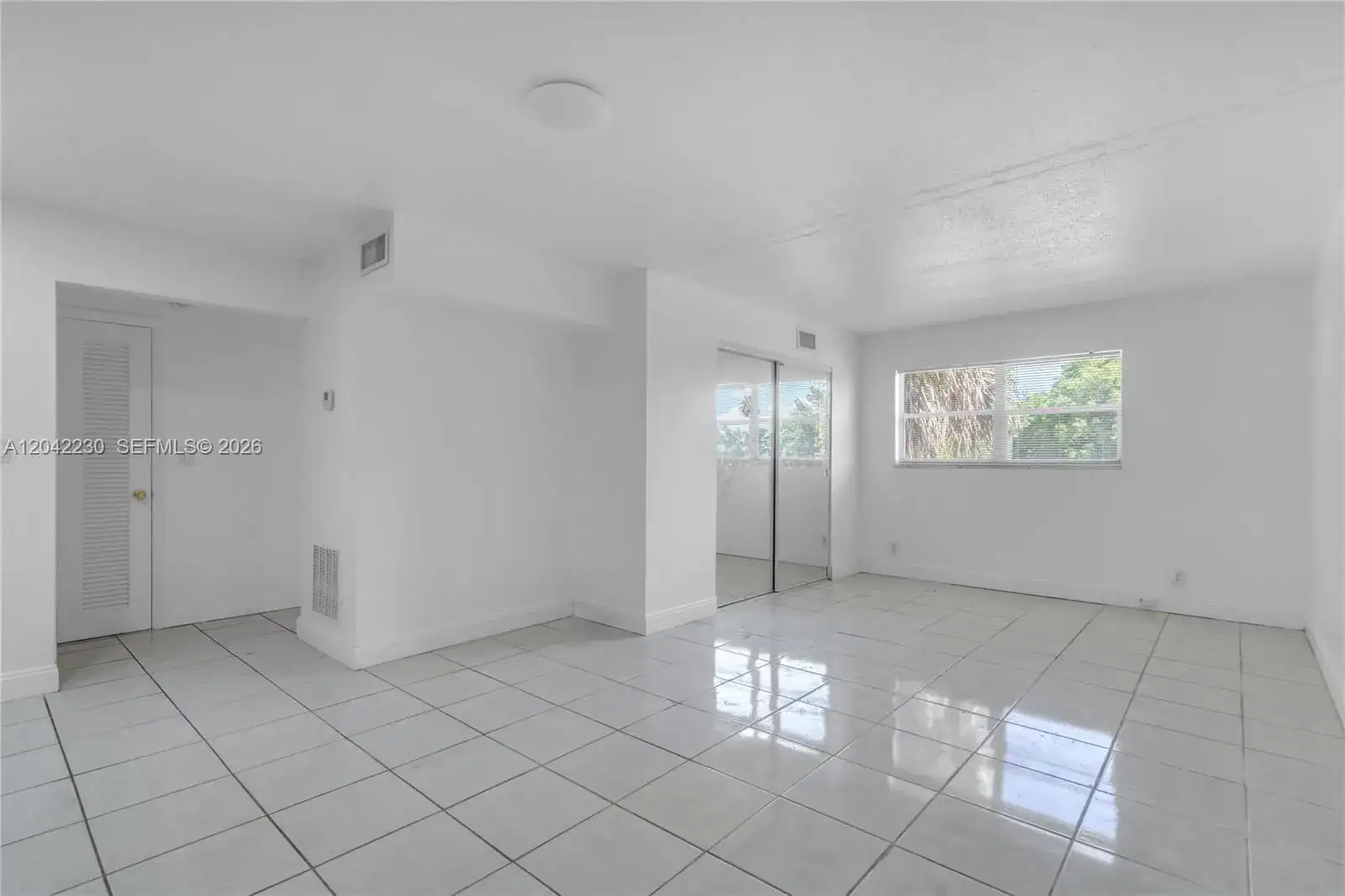 7481 SW 10th Ct # 202C, North Lauderdale FL 33068 photo 2