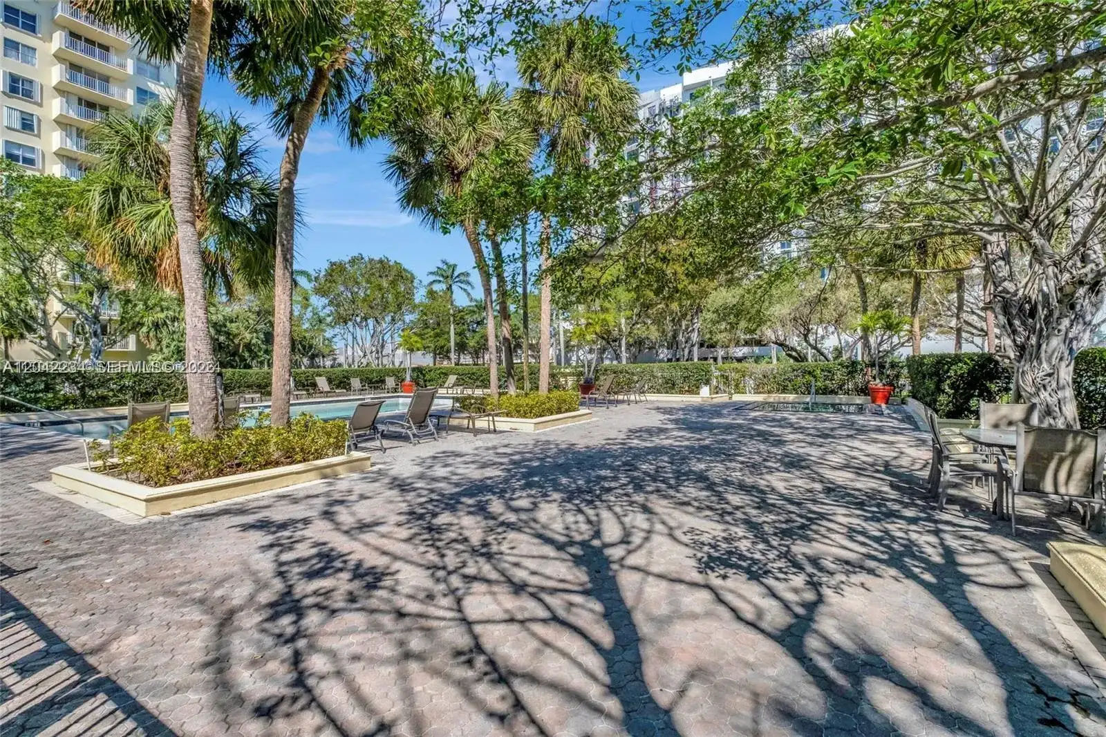 11111 Biscayne Blvd, Miami FL 33181 photo 4