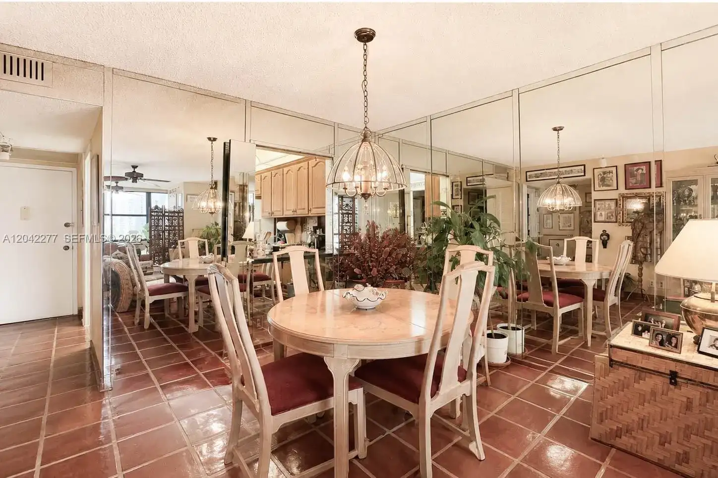 1000 Parkview Dr # 726, Hallandale Beach FL 33009 photo 4