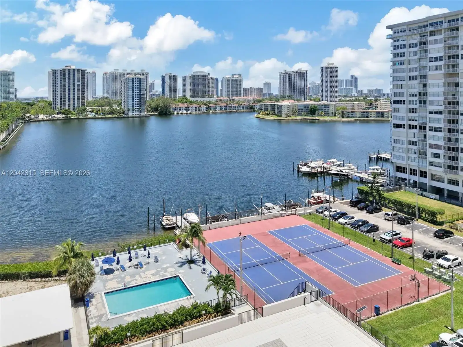 2750 NE 183rd St # 2410, Aventura FL 33160 photo 4