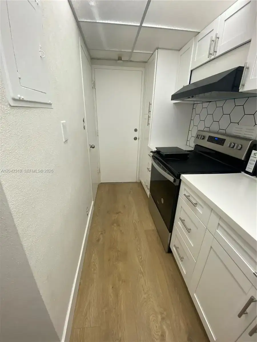 1000 West Avenue # 531, Miami Beach FL 33139 photo 5