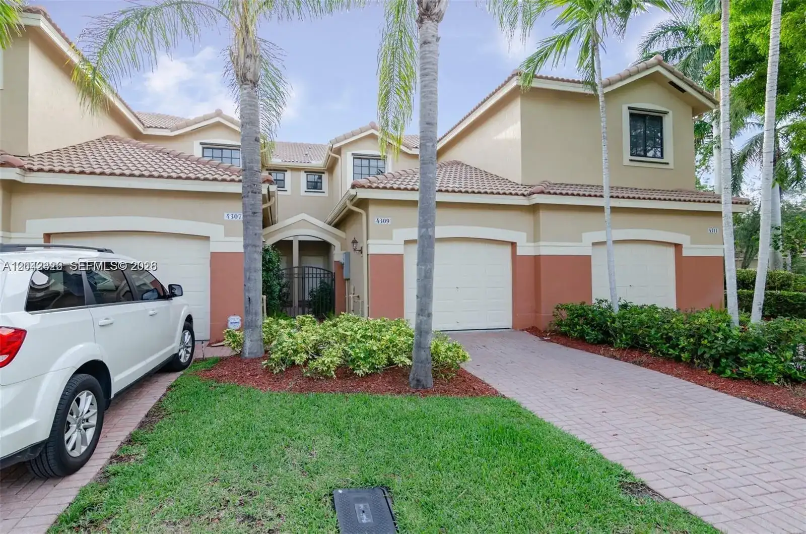 4309 Vineyard Cir # 4309, Weston FL 33332 photo 2