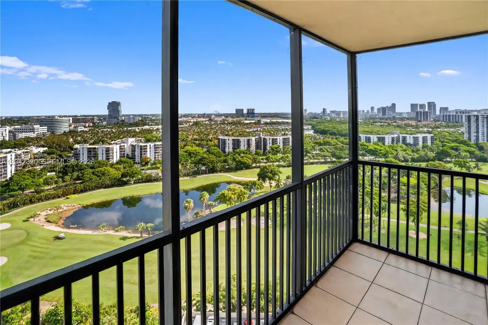 20301 W Country Club Dr # 2122, Aventura FL 33180