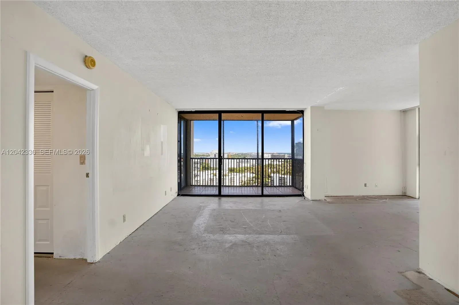 20301 W Country Club Dr # 2122, Aventura FL 33180