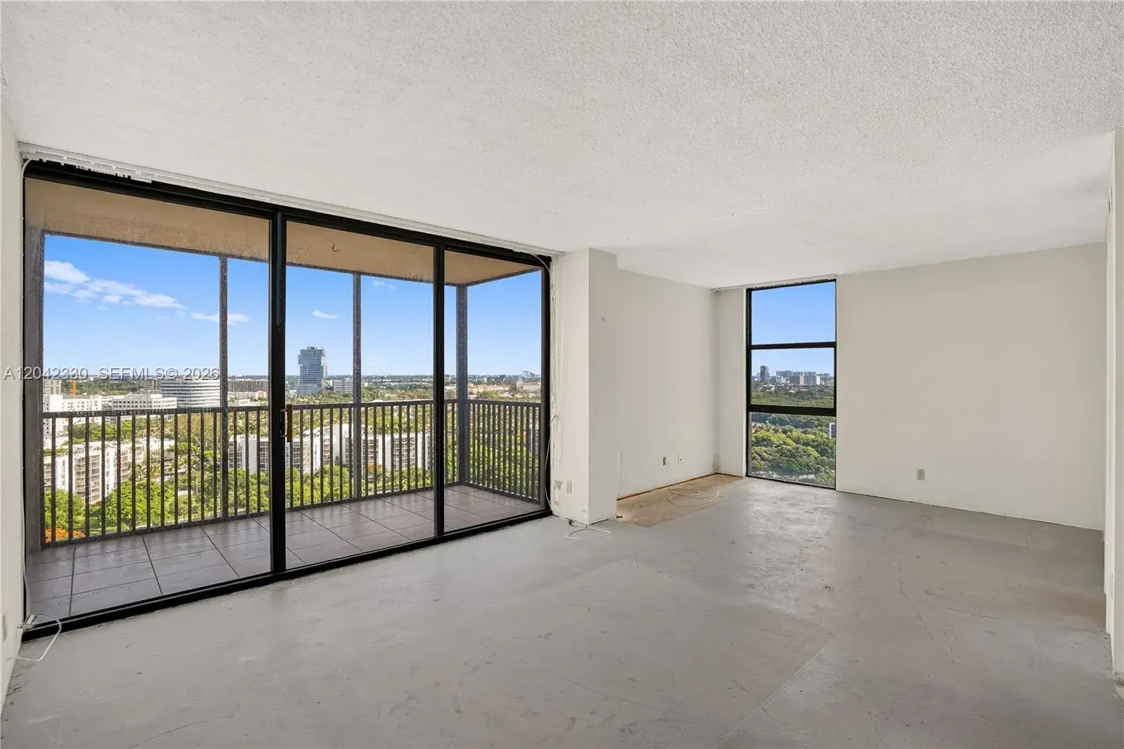 20301 W Country Club Dr # 2122, Aventura FL 33180
