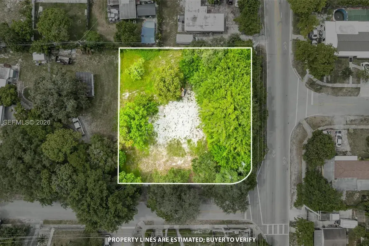 1585 NE 158th St, North Miami Beach FL 33162