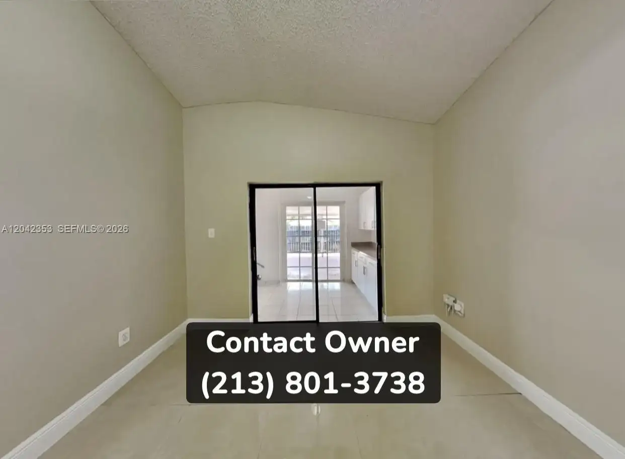 1056 NW 128th Ave, Miami FL 33182 photo 2