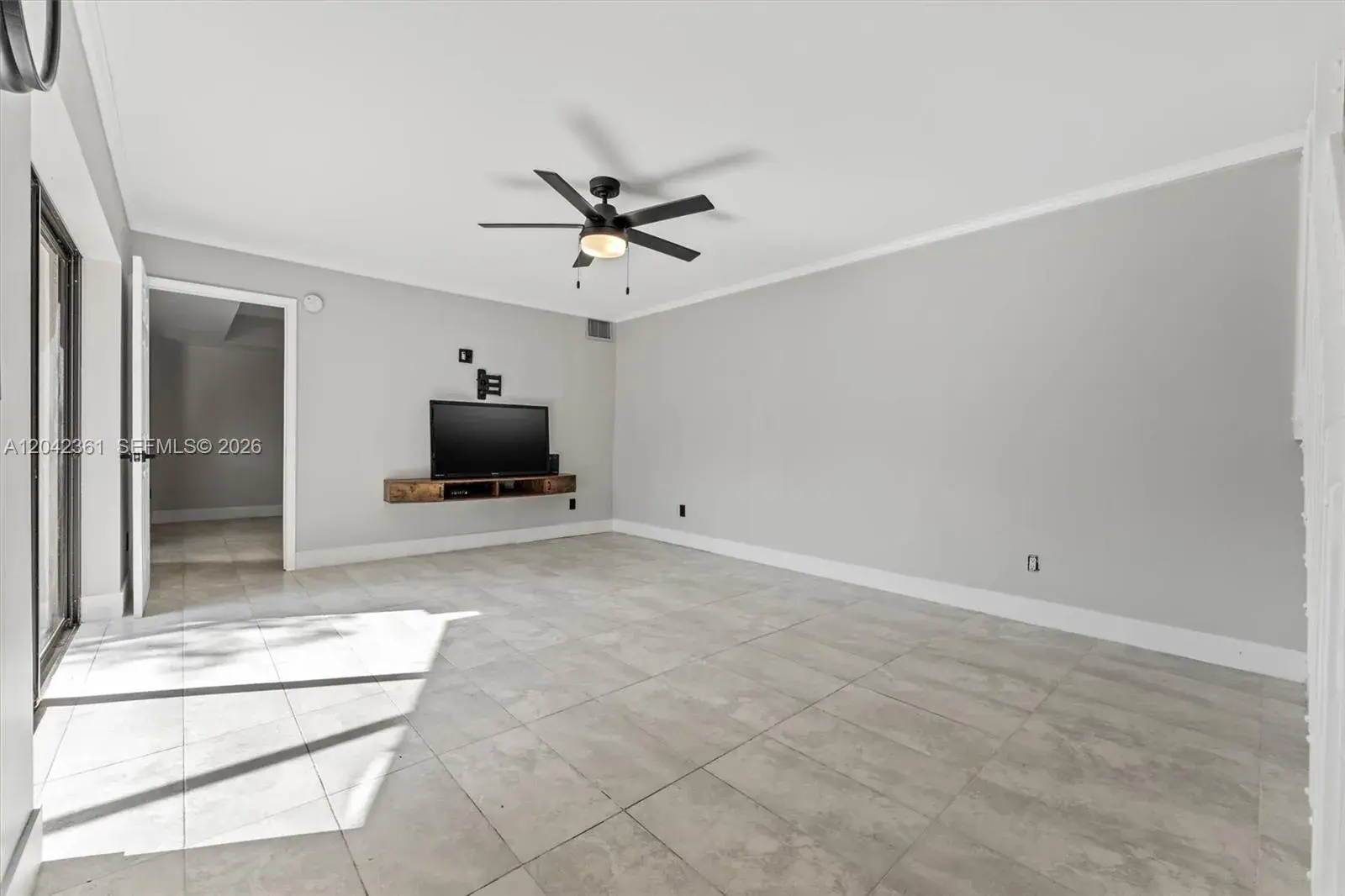 11867 SW 13th Ct, Davie FL 33325