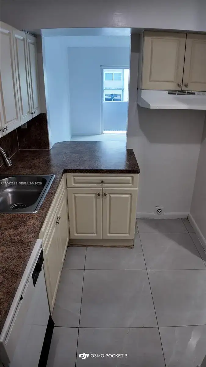 11120 SW 196th St # 310, Cutler Bay FL 33157 photo 4
